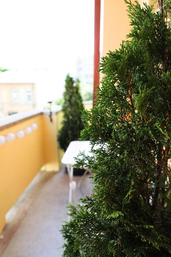 בוקרשט Ultracentral Apartament With Balcony - Old Town מראה חיצוני תמונה