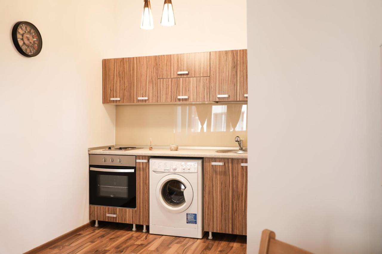 בוקרשט Ultracentral Apartament With Balcony - Old Town מראה חיצוני תמונה
